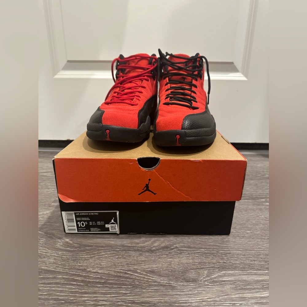 Jordan 12 reverse flu game
